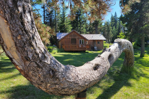 Cooper Spur’s Log Cabins: A True Mt. Experience